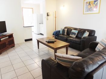 Aparthotel The Shores Holiday Apartments