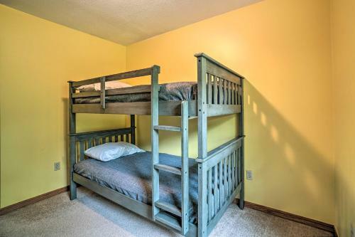 Holiday Island Home - 9 Mi To Eureka Springs