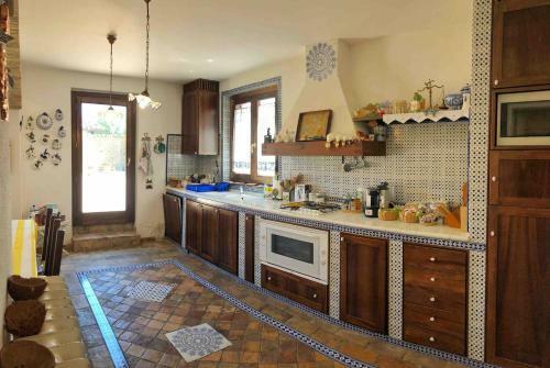 Villa Con Piscina In Abruzzo - A 7 Minuti Dal Mare