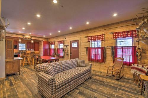 Rustic Hollister Cabin - 5 Mi To Dtwn Branson