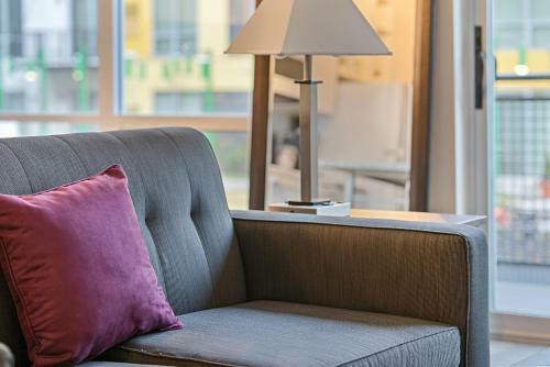 Crossroads Art District Upscale Stay With Free Parking 344