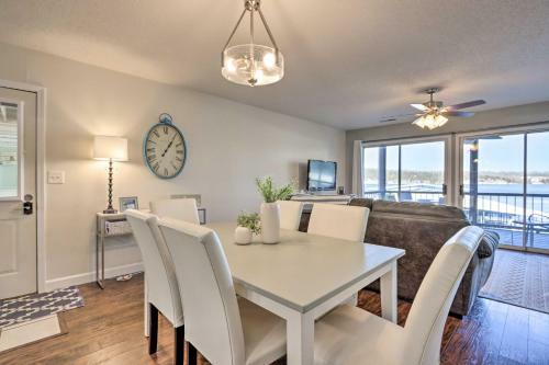 Apartamento Lovely Lakefront Condo With Dock And Pool Access!