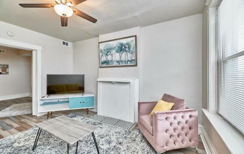 Apartamento 1 Bd Apt Near Forest Park, Science Center & Dining