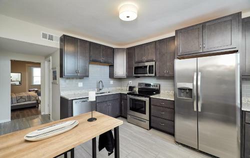 Apartamento Forest Park, Science Center, Bjc & Cwe Restaurants