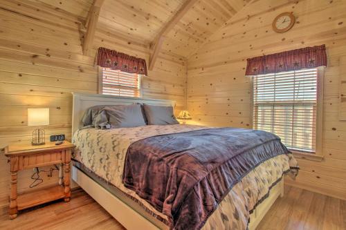 Cozy Augusta Cabin With Grill - Walk To Main St