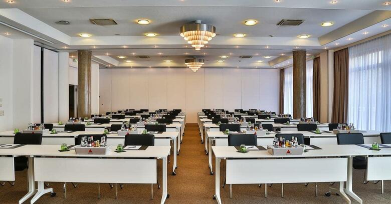 Hotel Frankfurt Messe Managed By Meli�