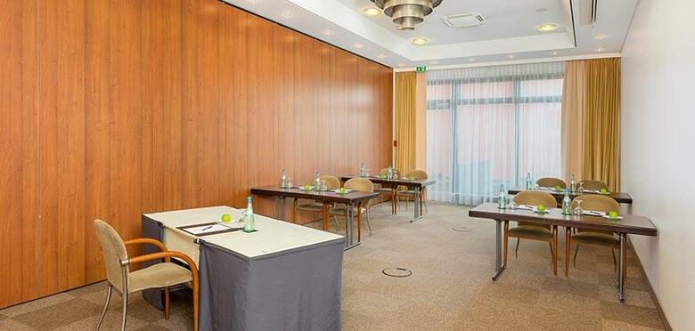 Hotel Frankfurt Messe Managed By Meli�