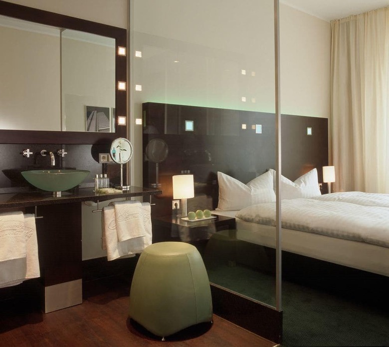 Hotel Flemings(.)
