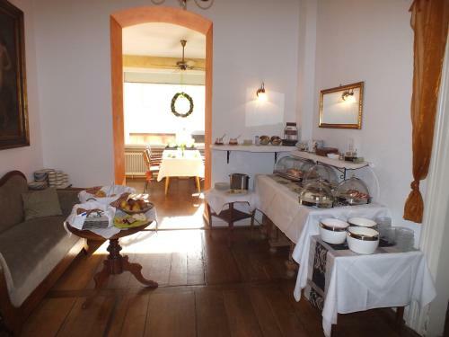Hostal Alleehaus