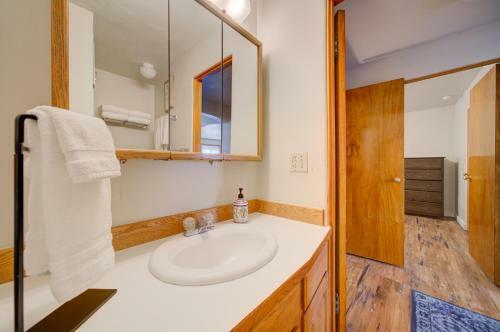 Apartamento 3 Bedroom Remoldeled Apt, 4 Blocks From Downtown