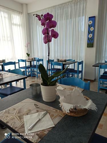 Arix Hotel