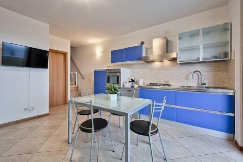 Apartamento Casa Alessandro Con Piscina Lago Di Garda