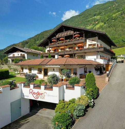 Apartamento Riederhof Ferienwohnungen Arthur 5