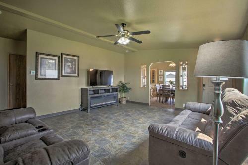 Stunning And Quiet Helena Home With Covered Porch