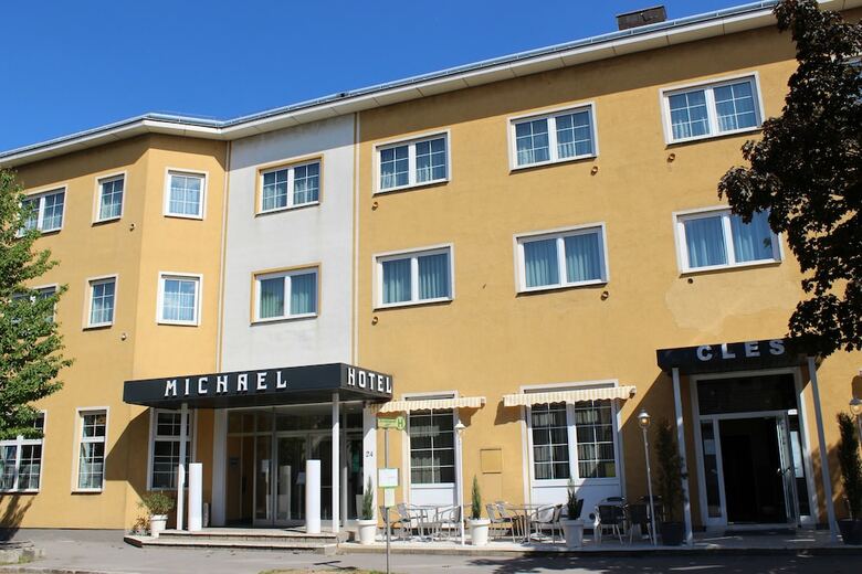 Hotel Michael