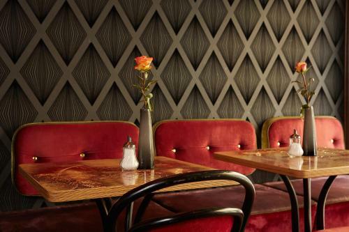 Hotel Lux