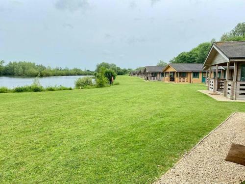 Primrose, Lake Pochard