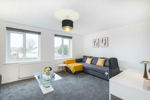 Lovely 2 Bed Apartment With Parking In Thurrock