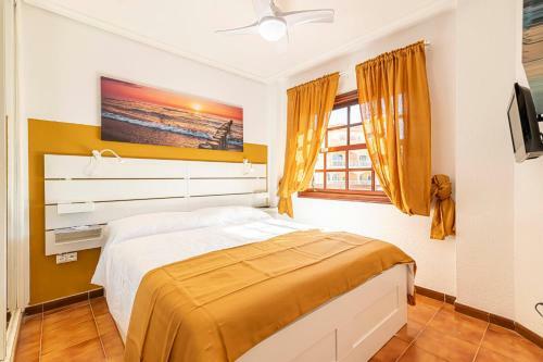 Apartamento Con Balc�n Y Vistas Al Mar