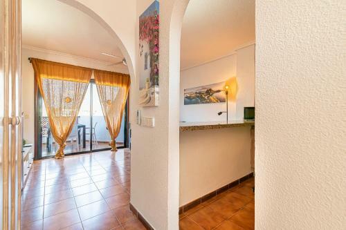 Apartamento Con Balc�n Y Vistas Al Mar