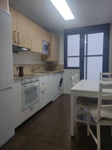 Apartamento Vivienda Playa De Covachos