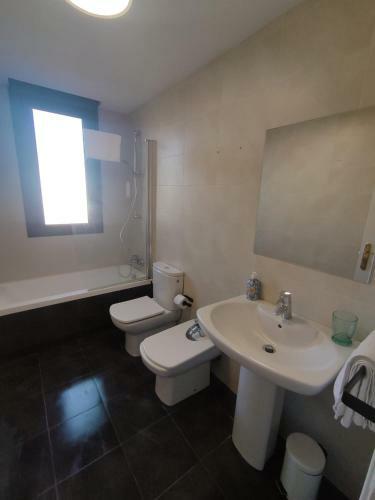 Apartamento Vivienda Playa De Covachos