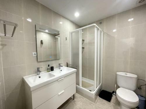Apartamento Bajo Con Piscina Y Junto A La Playa - Macarelleta