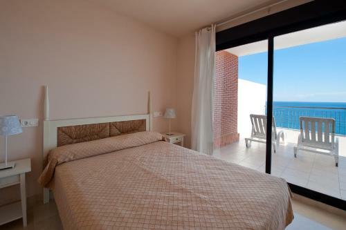 Apartamento De 2 Dormitorios Vista Mar Con Parking