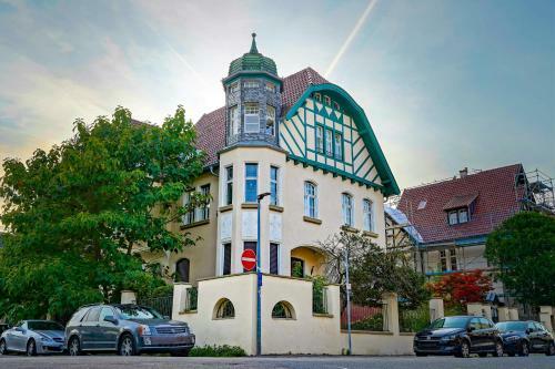 Apartamento Traumhaft Wohnen In Jugendstilvilla