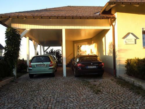 Apartamento Ferienwohnung Moosdorf