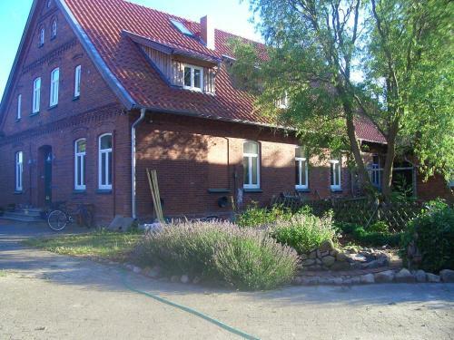 Apartamento Zur Windrose Ferienwohnung An Der Windm�hle Labbus