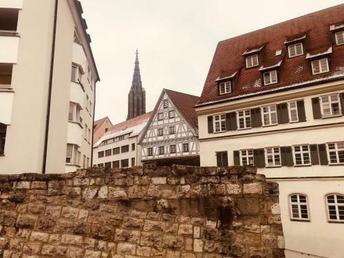 Hotel Schiefes Haus