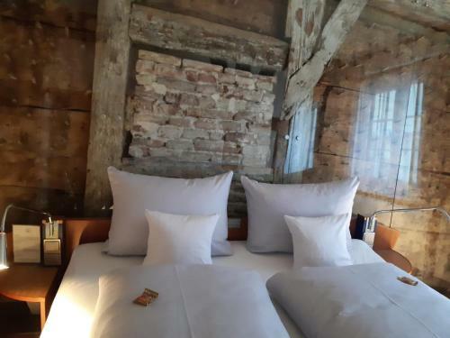 Hotel Schiefes Haus