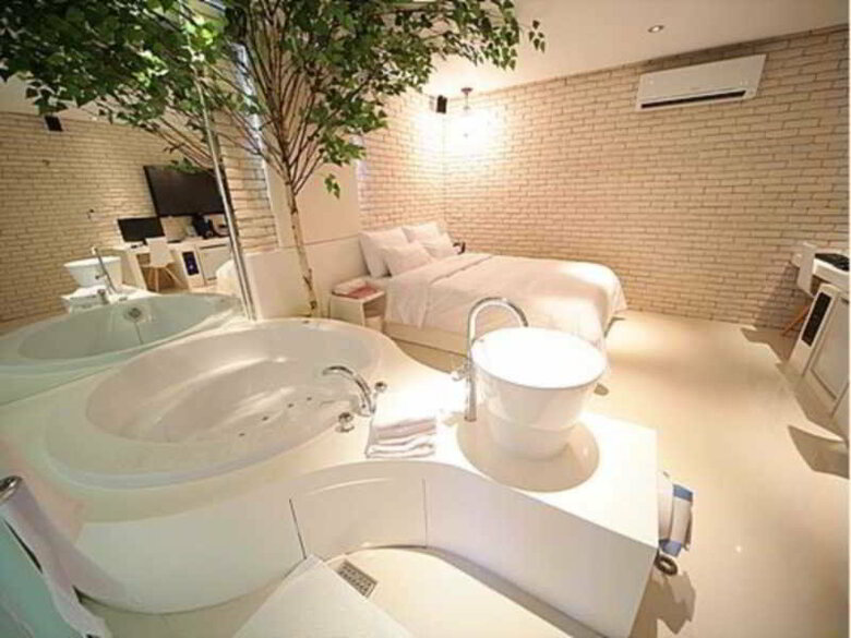 Motel Hotel Pop Jongno