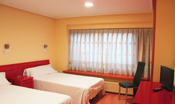 Hostal �lvarez