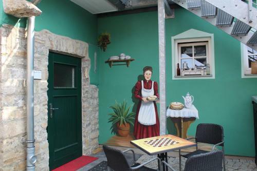 Hostal Heinrich's Pension & Cafe-wirtschaft