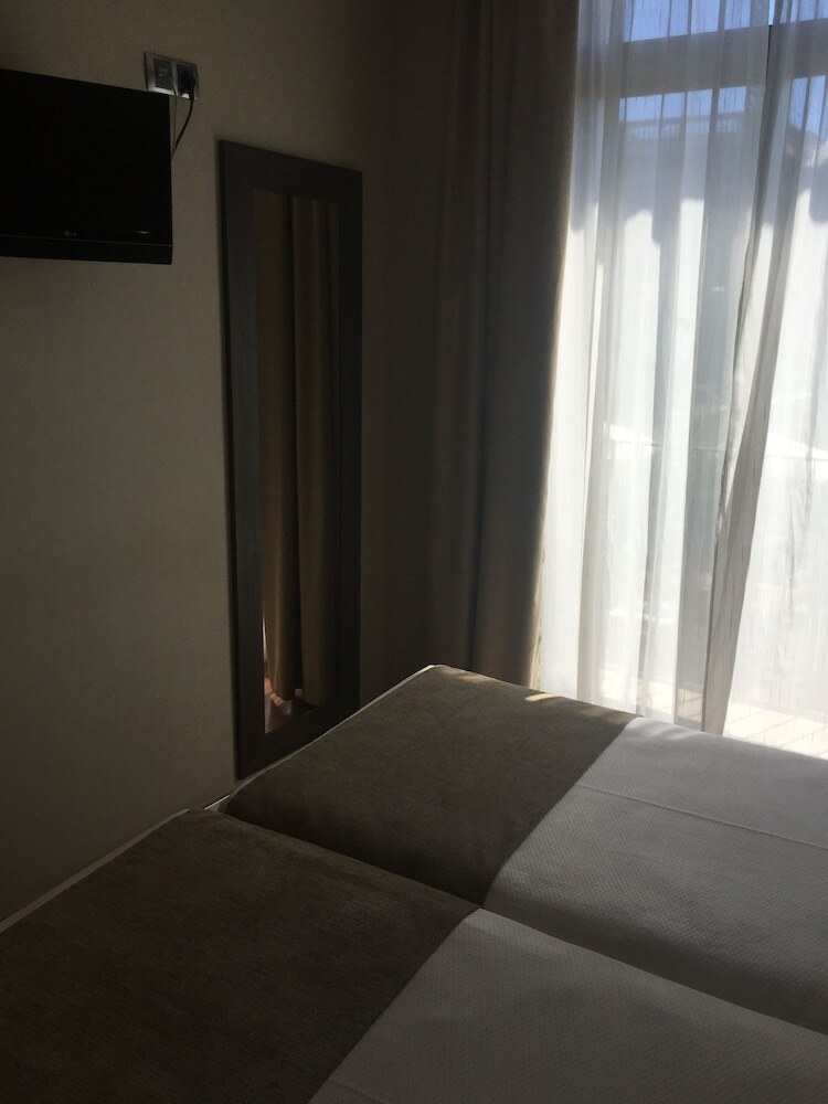 Hotel Oasis