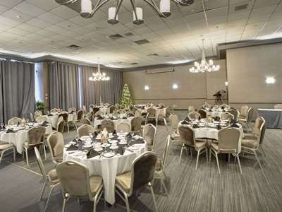 Hotel Travelodge Convention Centre By Wyndham Quebec