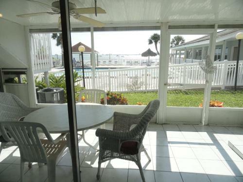 Bermuda Bay Beach Club