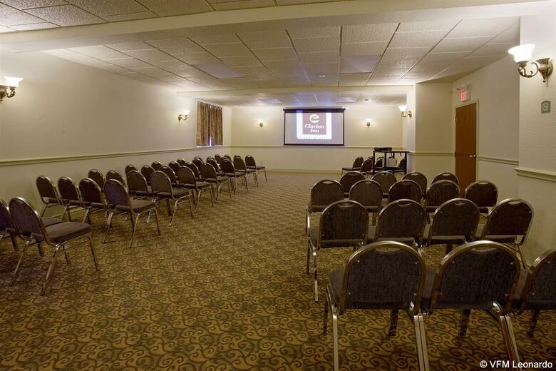 Hotel Comfort Inn & Suites Thousand Islands Harbour District