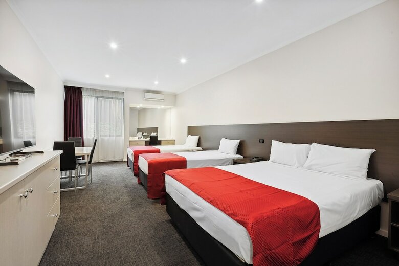 Quality Hotel Manor