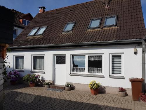 Thie� Mit Terrasse & Parkplatz - Abc202