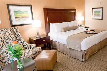 Crowne Plaza Hotel St. Louis Airport