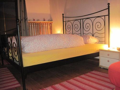 Hostal Chalet Catton