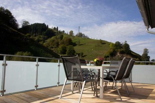 Apartamento K�pfchen-ferienwohnungen ? Wohnung K�pfle