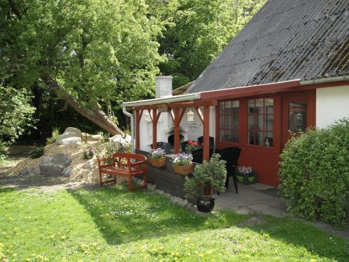 Lille Degnb�l Holiday House