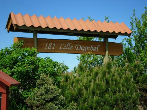 Lille Degnb�l Holiday House