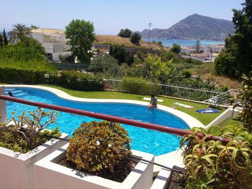 Bonito Apartamento Con Inmensa Terraza Y Piscina