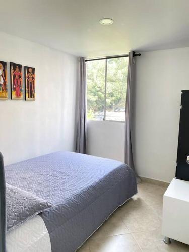 Apartamento Loma Del Indio. Cerca Al Poblado.