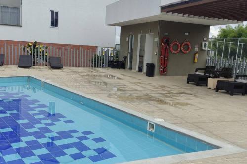 Apartamento En Av Condina